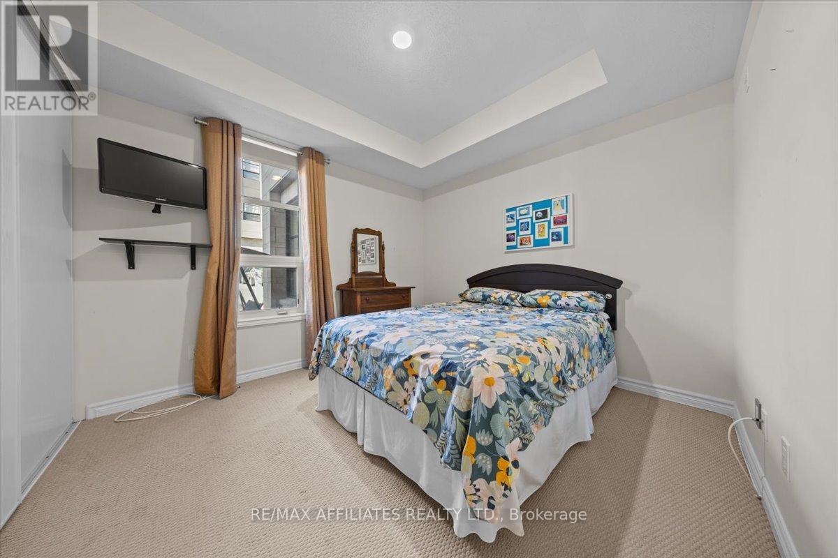 105 - 250 Glenroy Gilbert Drive