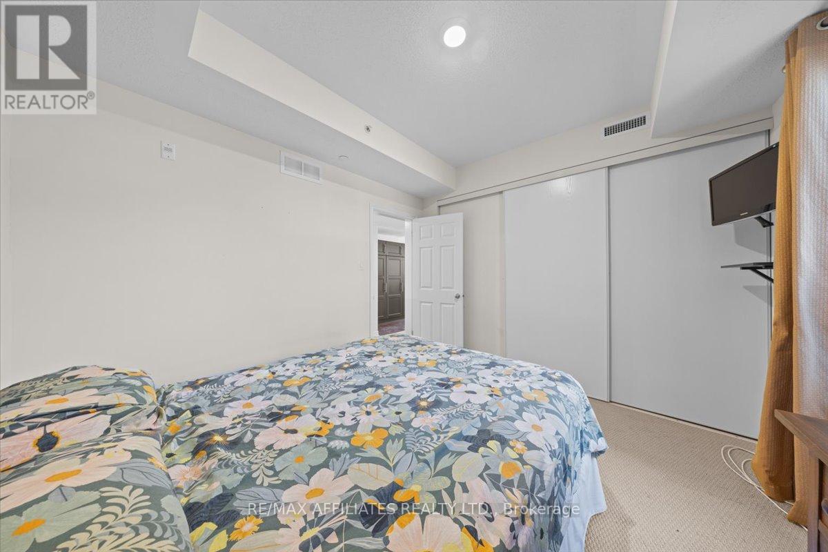 105 - 250 Glenroy Gilbert Drive