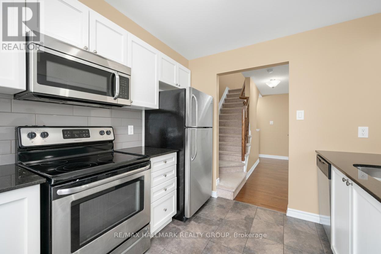 601 Foxlight Circle