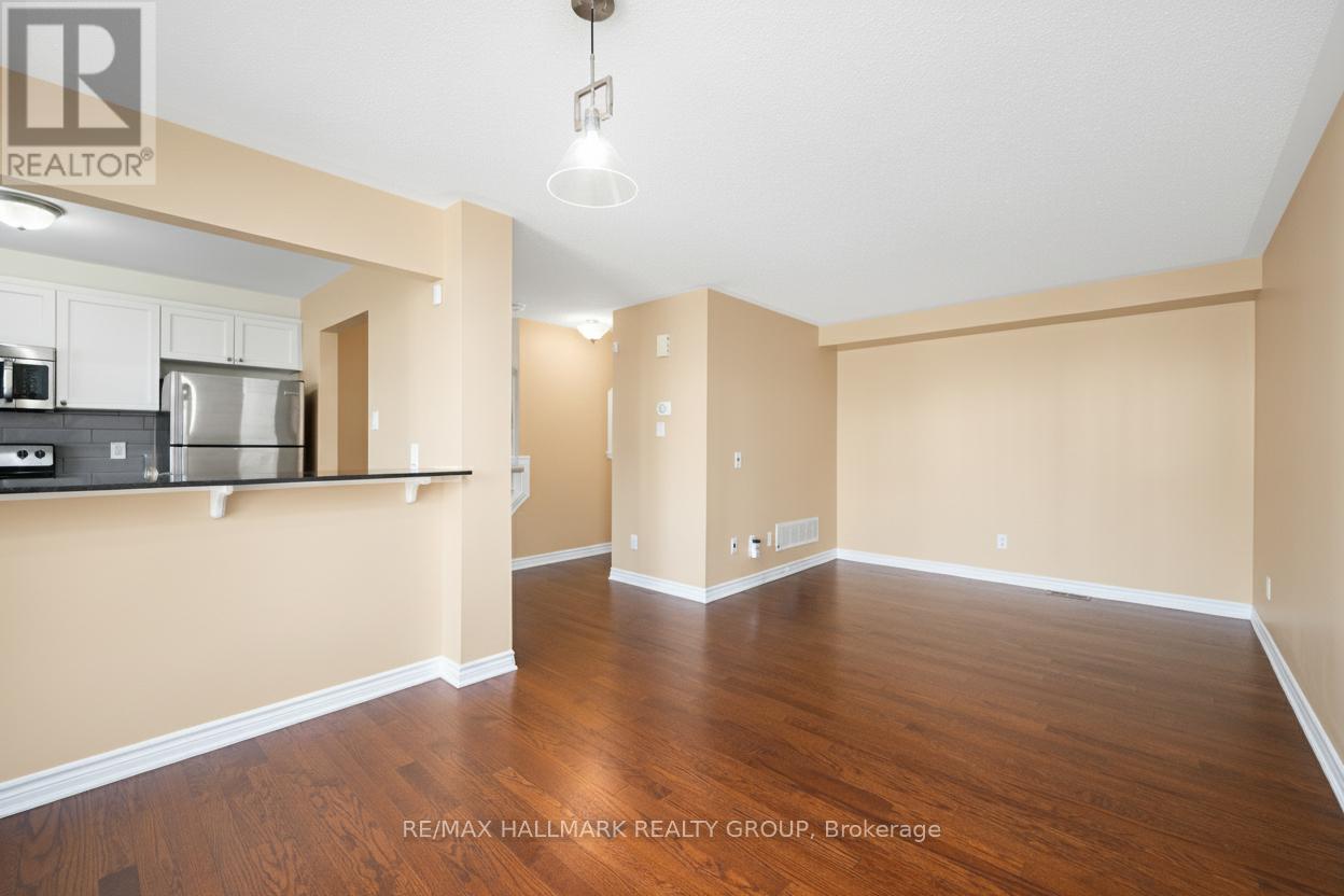 601 Foxlight Circle