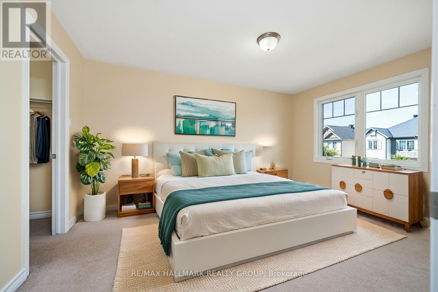 601 Foxlight Circle