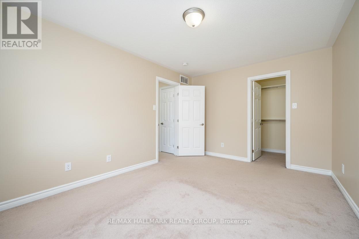 601 Foxlight Circle