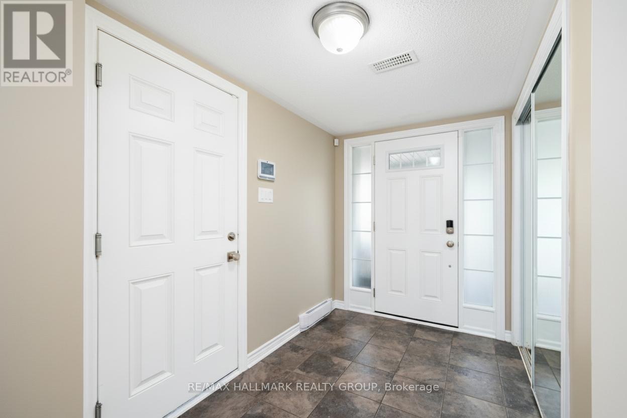 601 Foxlight Circle