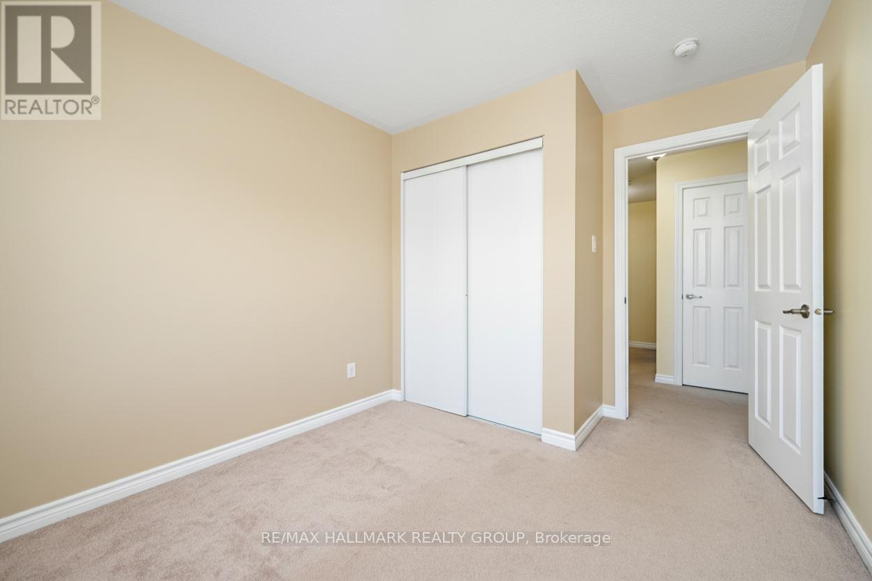 601 Foxlight Circle