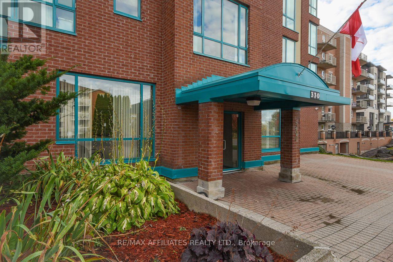 407 - 330 Centrum Boulevard