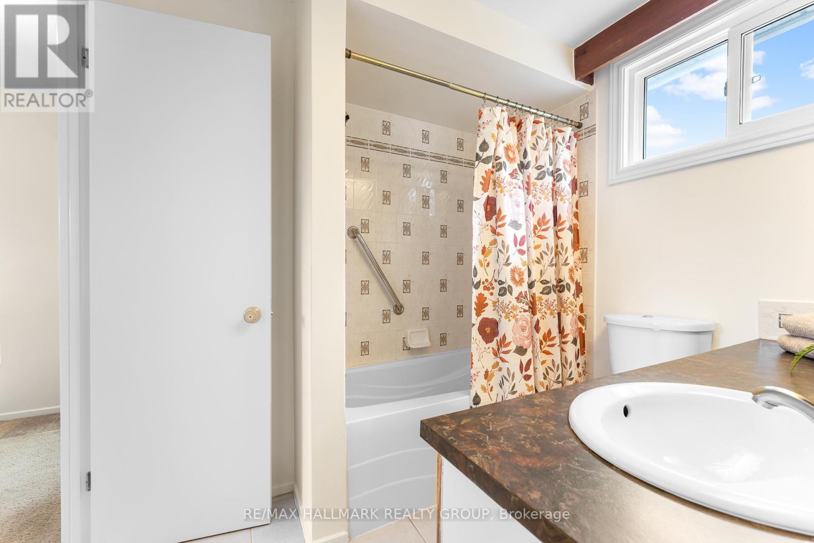 1075 Avignon Court