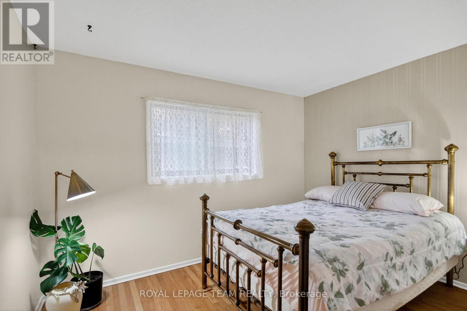 46 Quinpool Crescent
