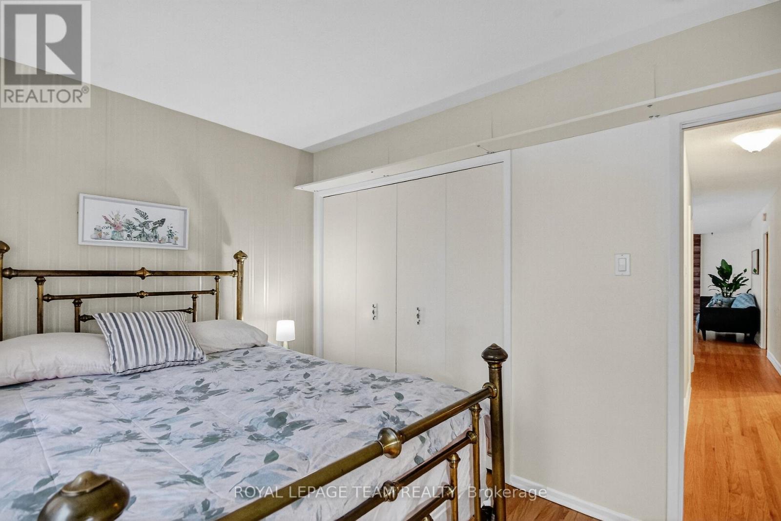 46 Quinpool Crescent