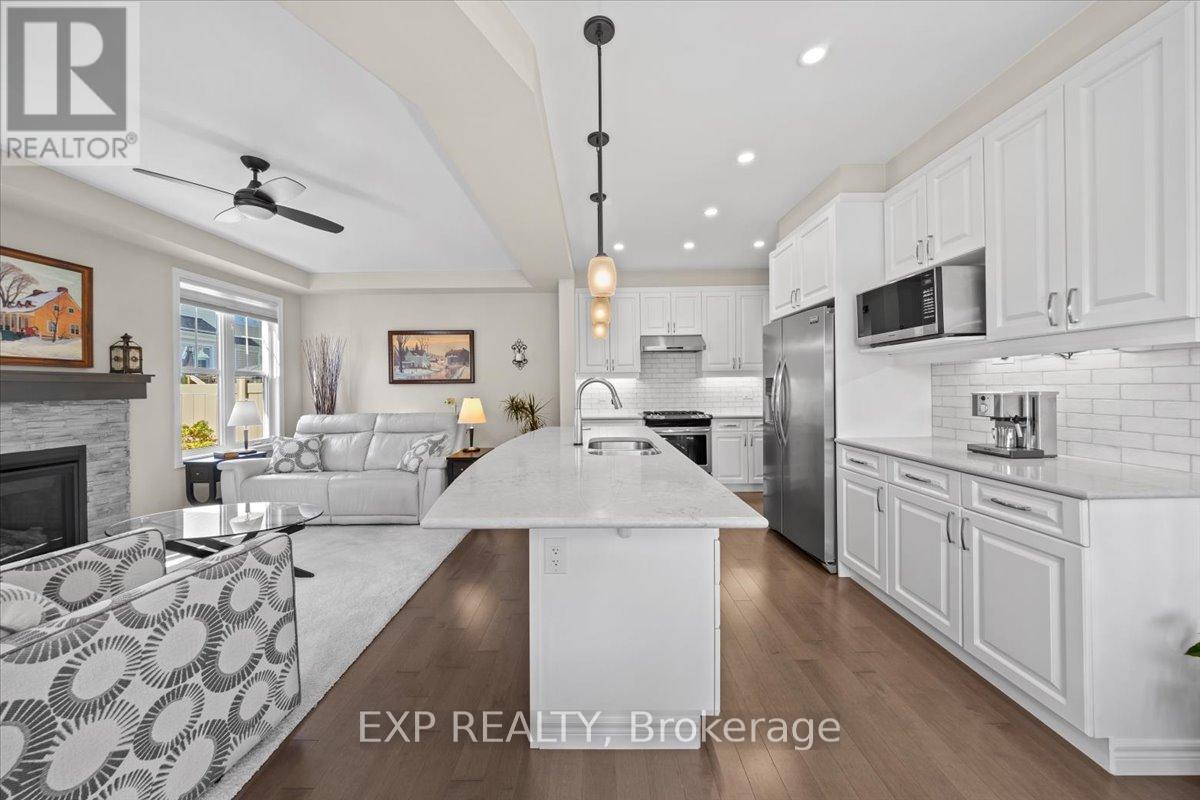 33 Solaris Drive