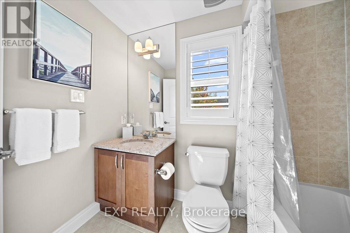 33 Solaris Drive