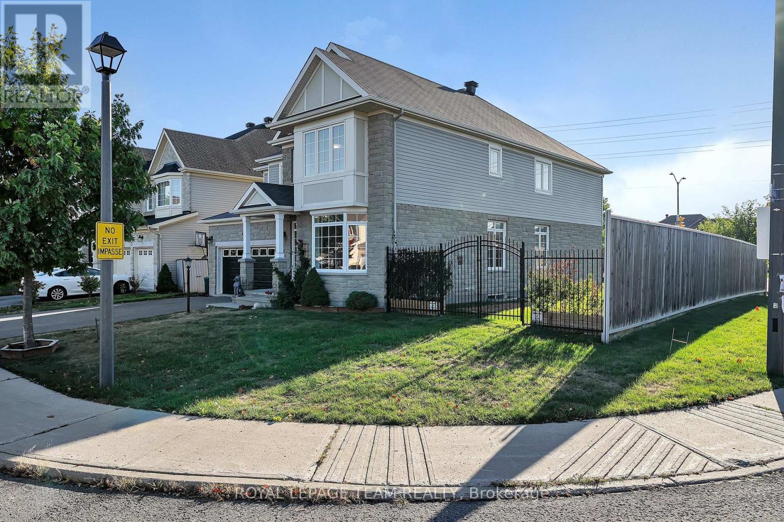 200 Kinloch Court