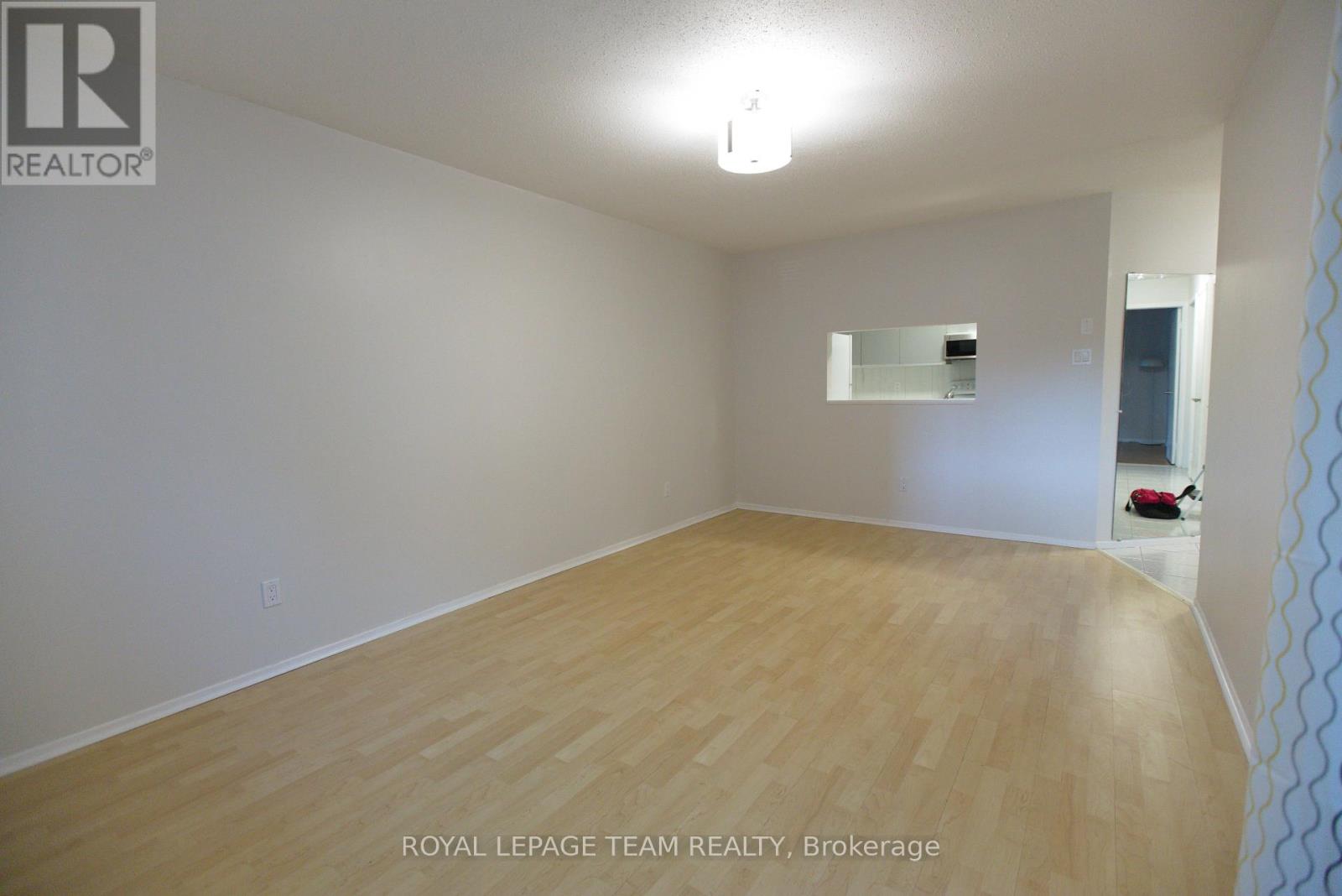 118 - 260 Brittany Drive