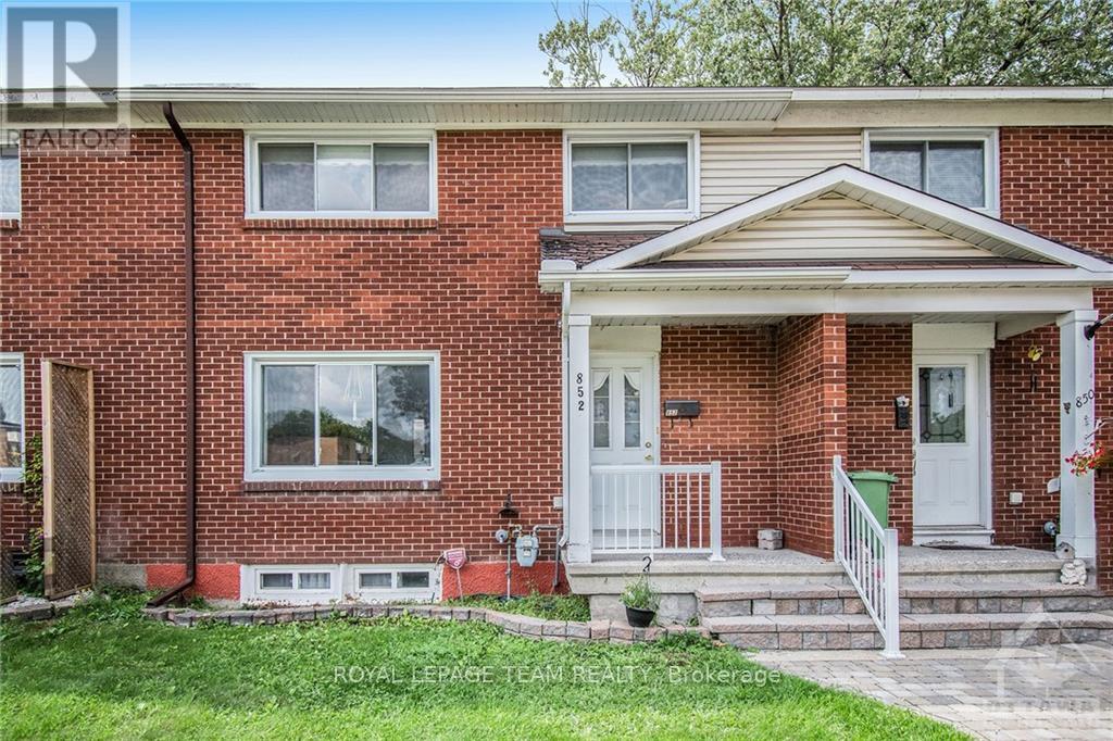 852 Cummings Avenue