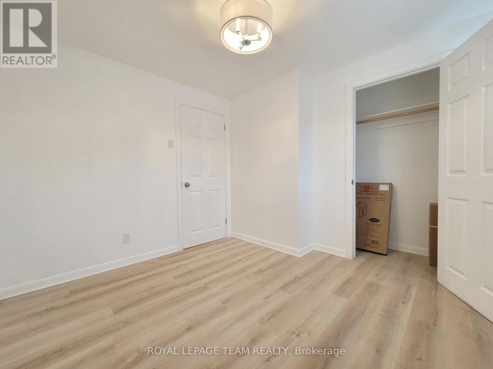 852 Cummings Avenue