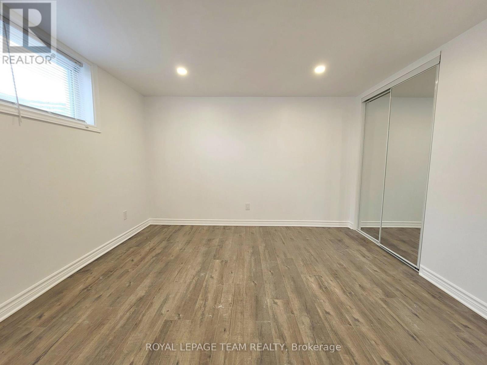 852 Cummings Avenue