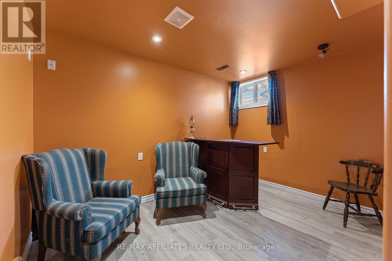 2296 Eady Road