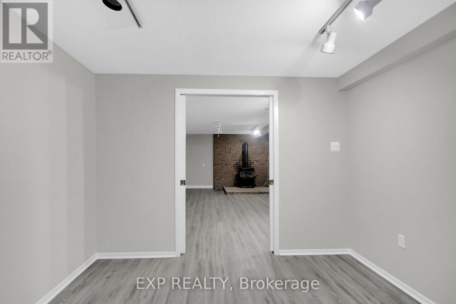 1083 Eadie Road