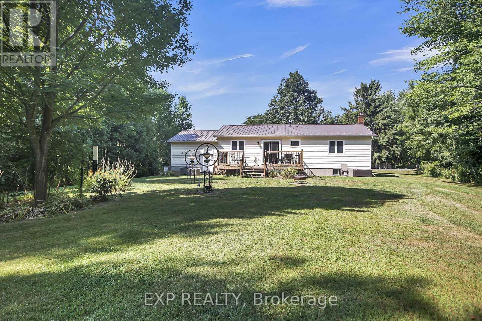 1083 Eadie Road