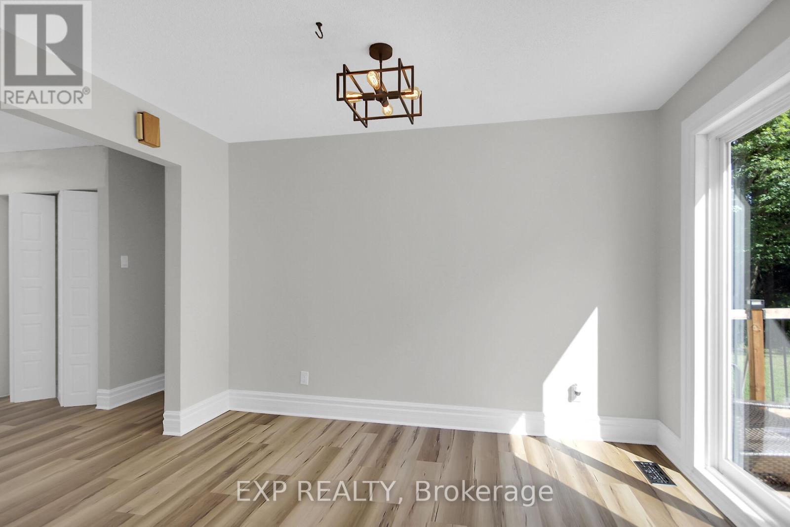 1083 Eadie Road