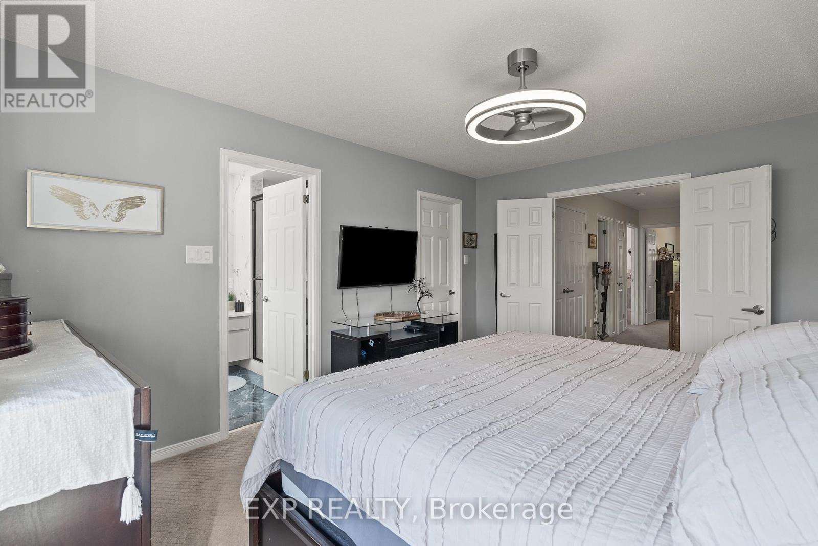 229 Duntroon Circle