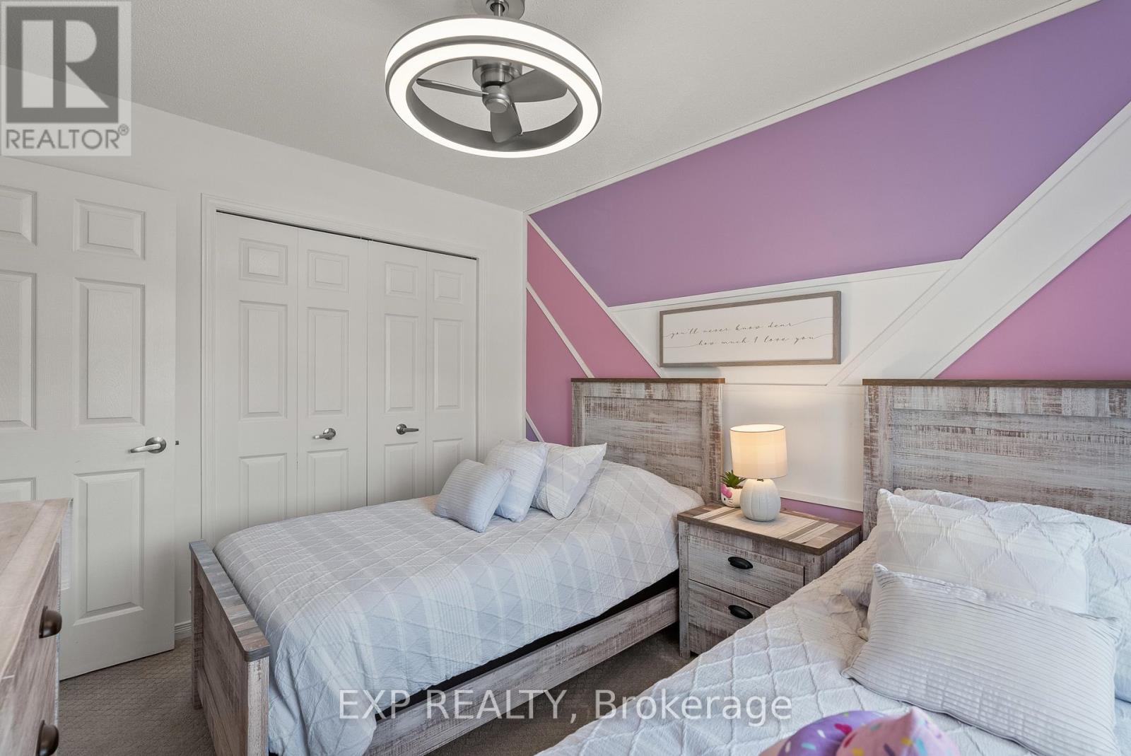229 Duntroon Circle