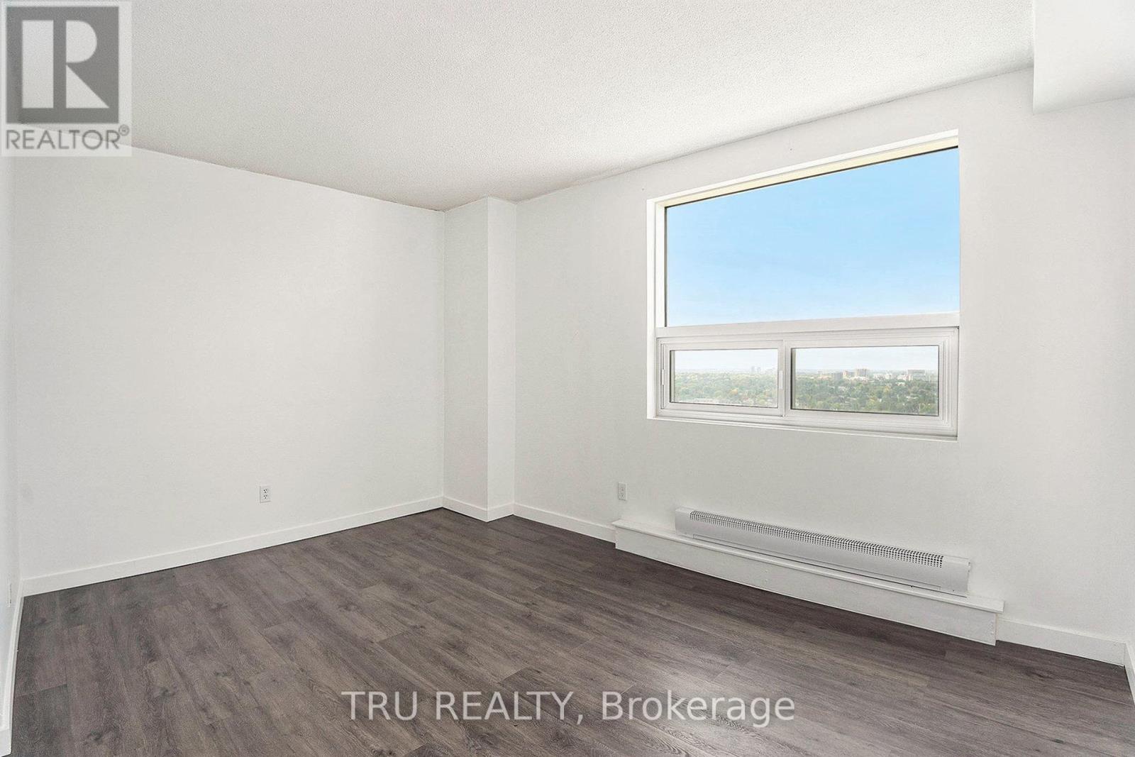 2502 - 1380 Prince Of Wales Drive