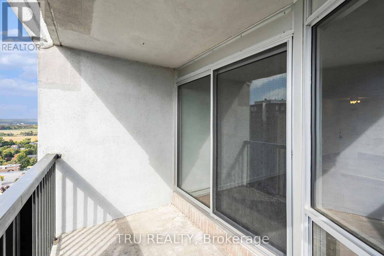 2502 - 1380 Prince Of Wales Drive