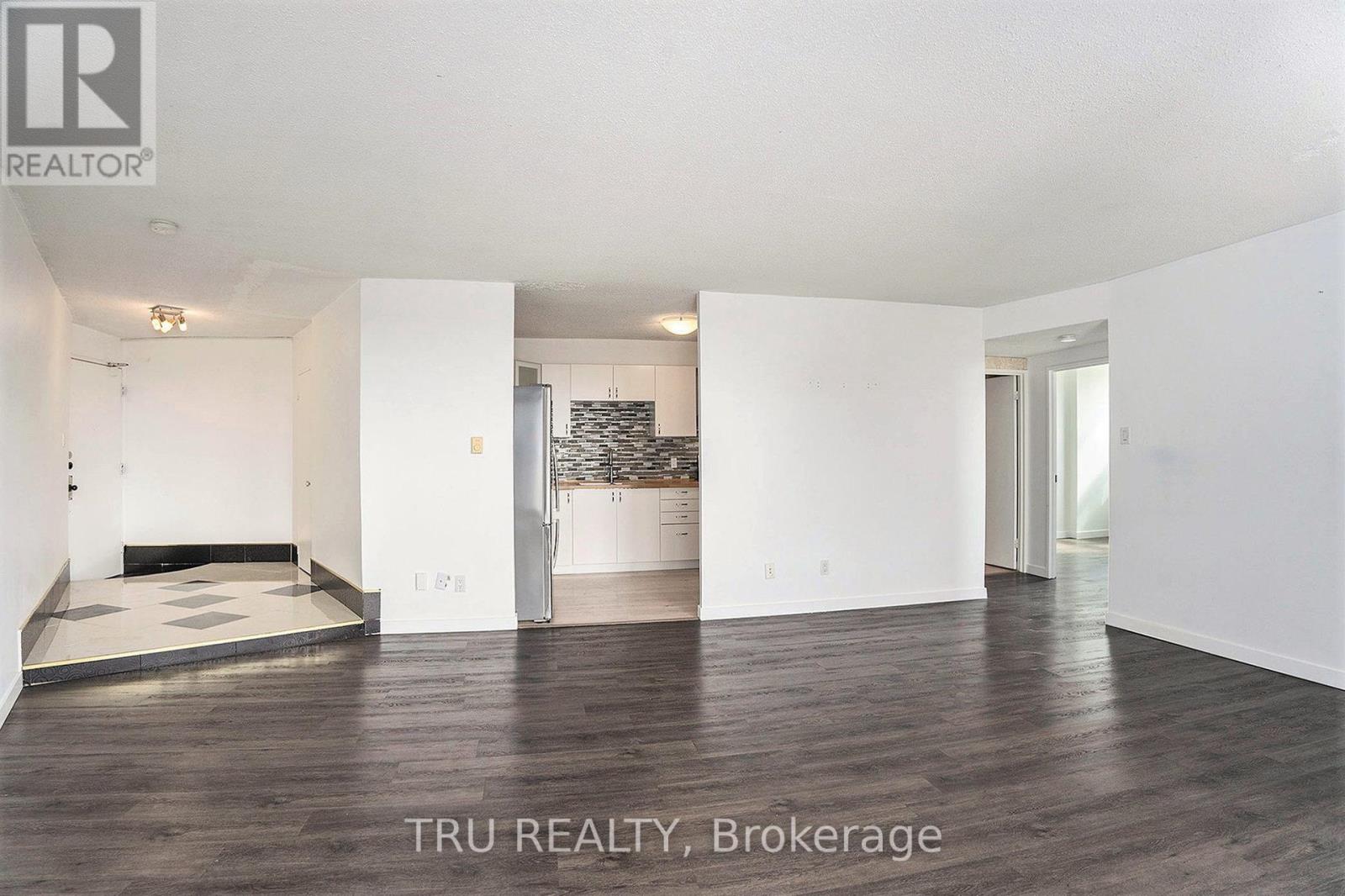 2502 - 1380 Prince Of Wales Drive