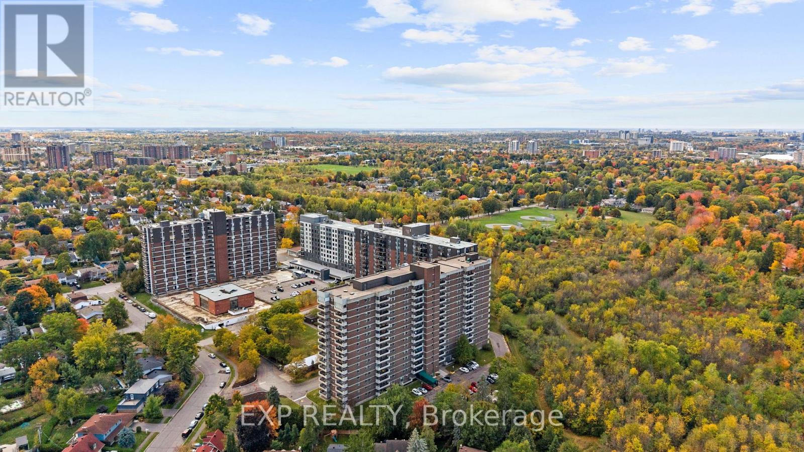 903 - 1705 Playfair Drive