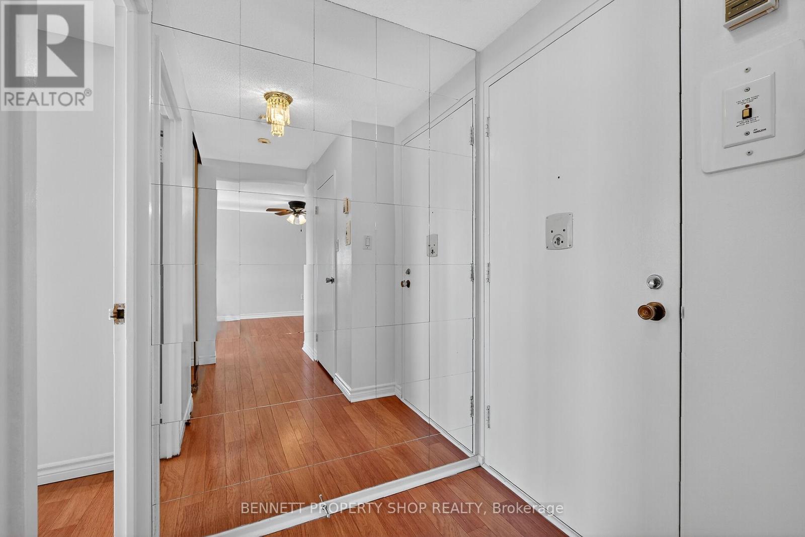 1015 - 915 Elmsmere Road