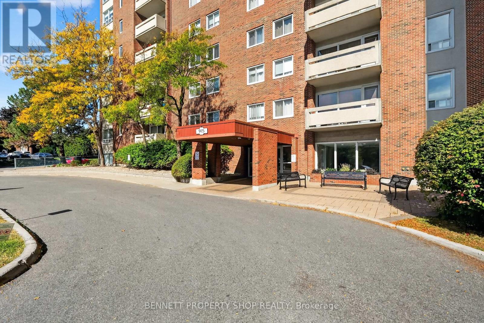 1015 - 915 Elmsmere Road