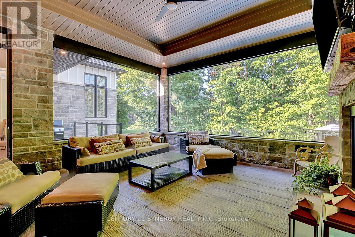 1443 Duchess Crescent