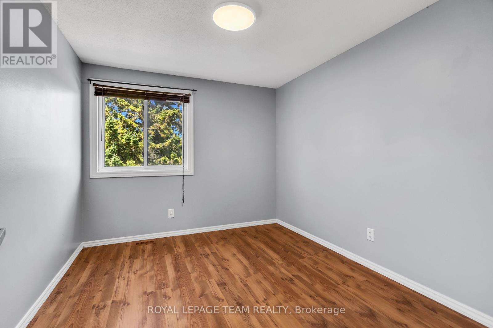 2 Brookhaven Court