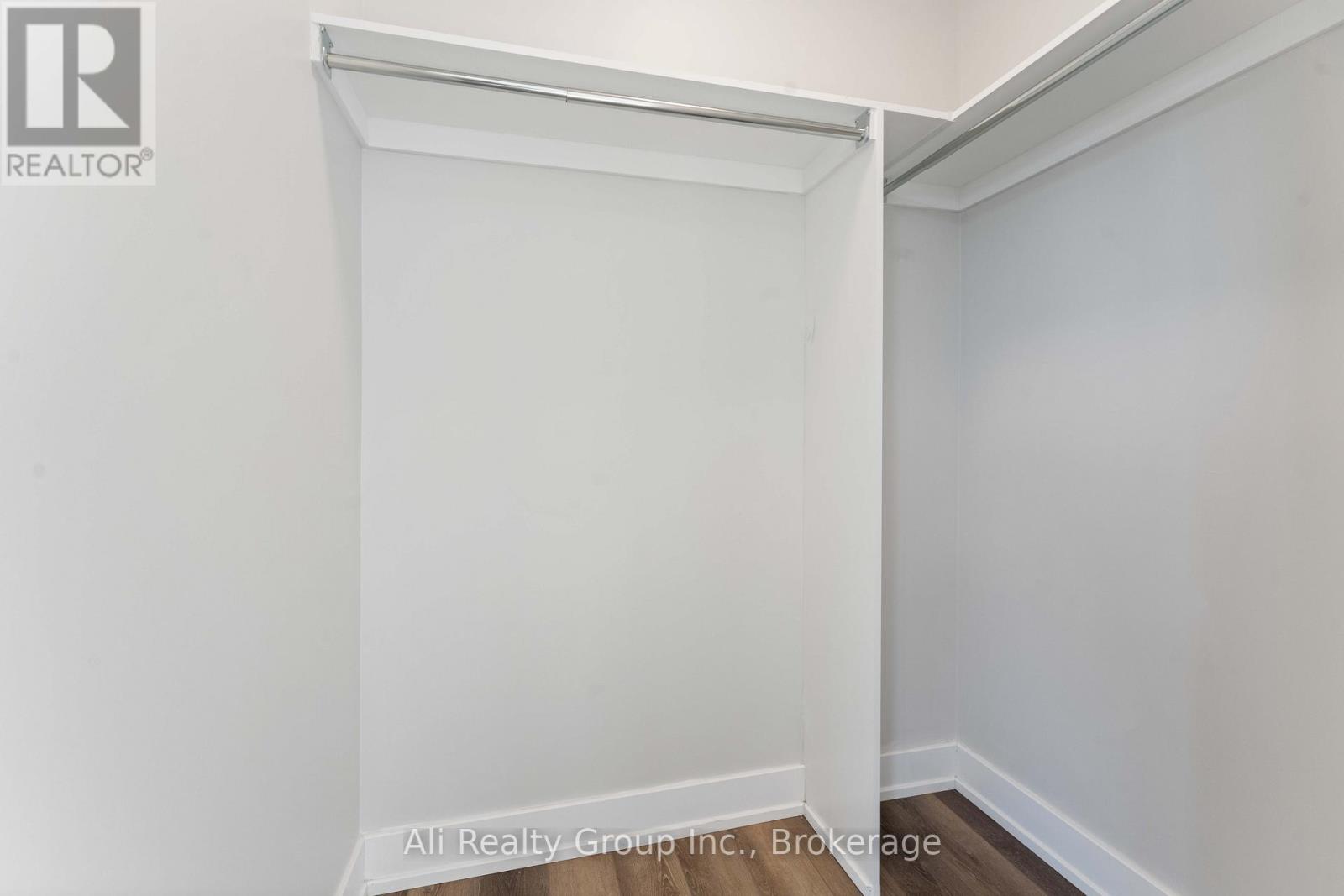 147 Fairweather Street