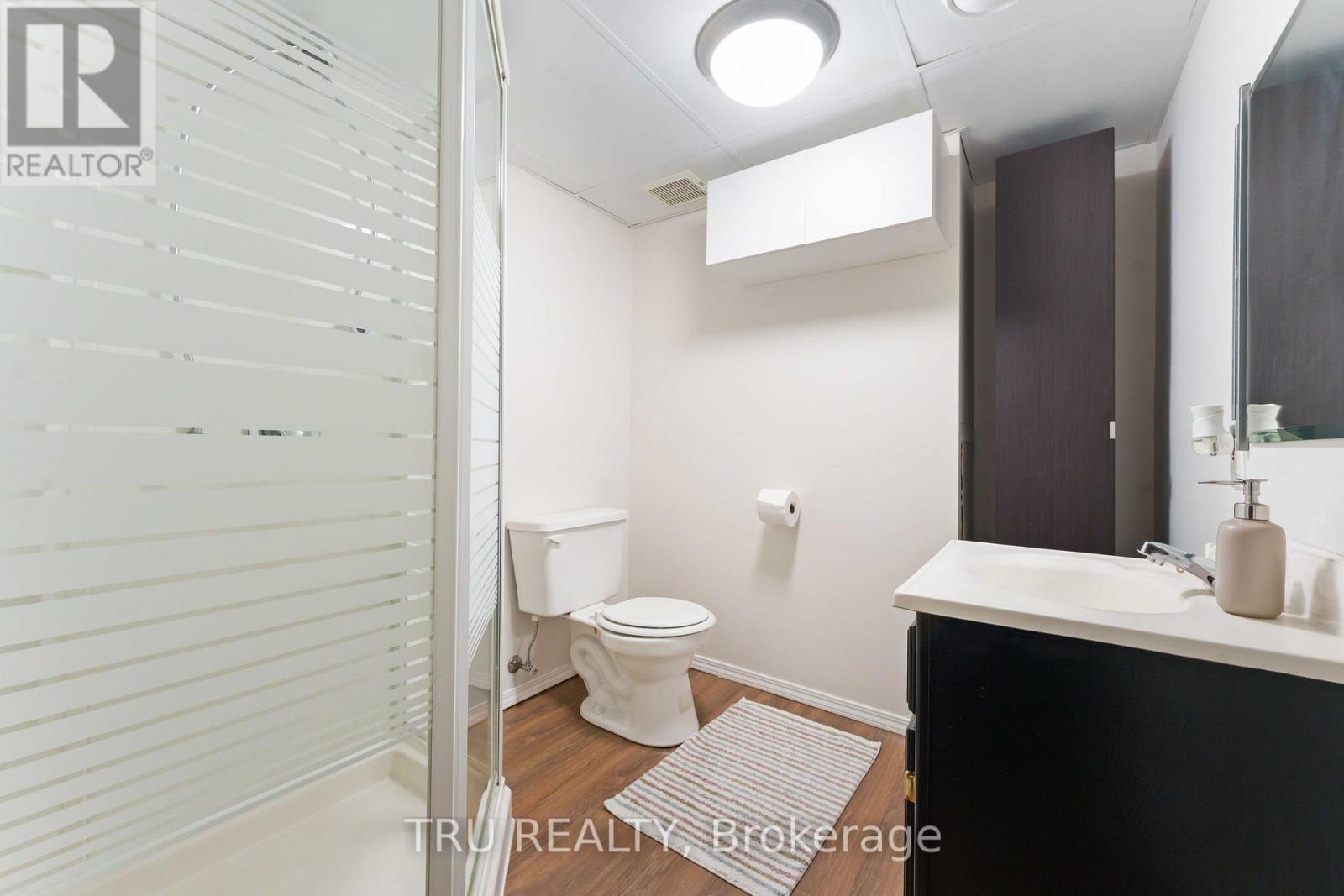 30 Shearer Crescent