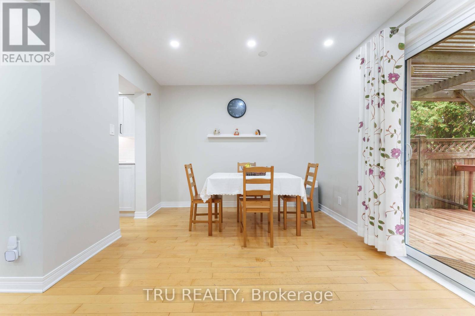 30 Shearer Crescent