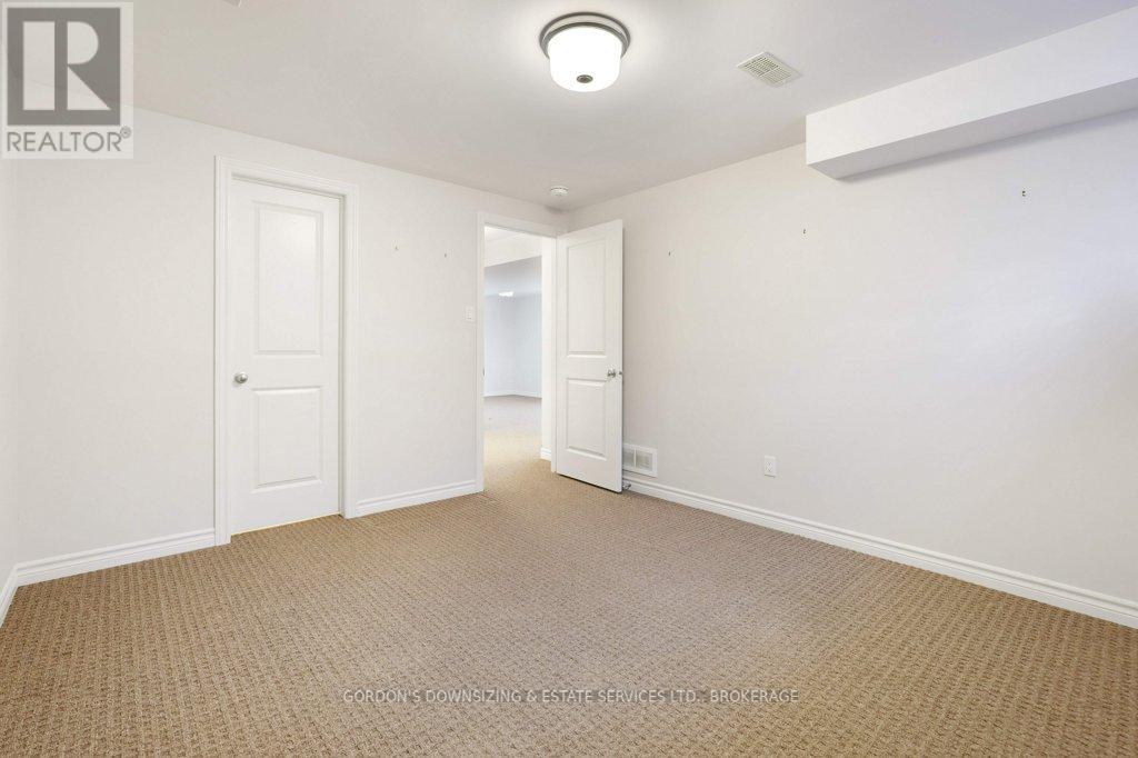 281 Brambling Way