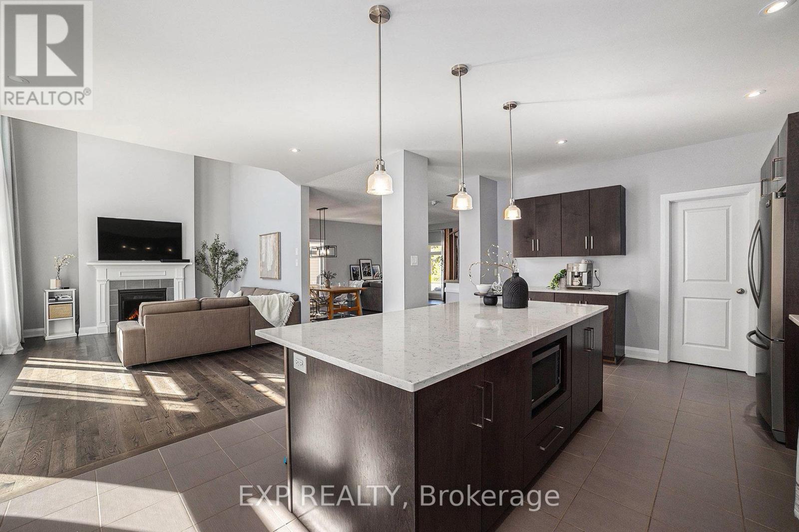 125 Stonemeadow Drive