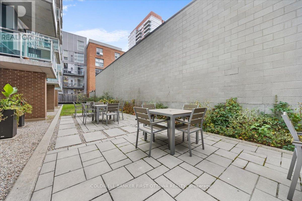 1108 - 134 York Street