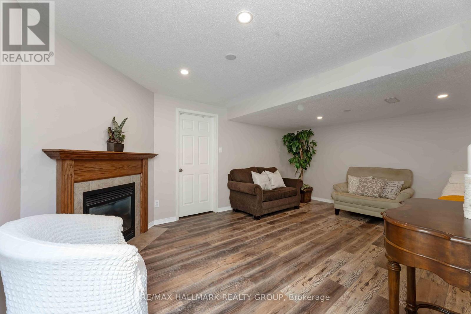 104 Esterbrook Drive