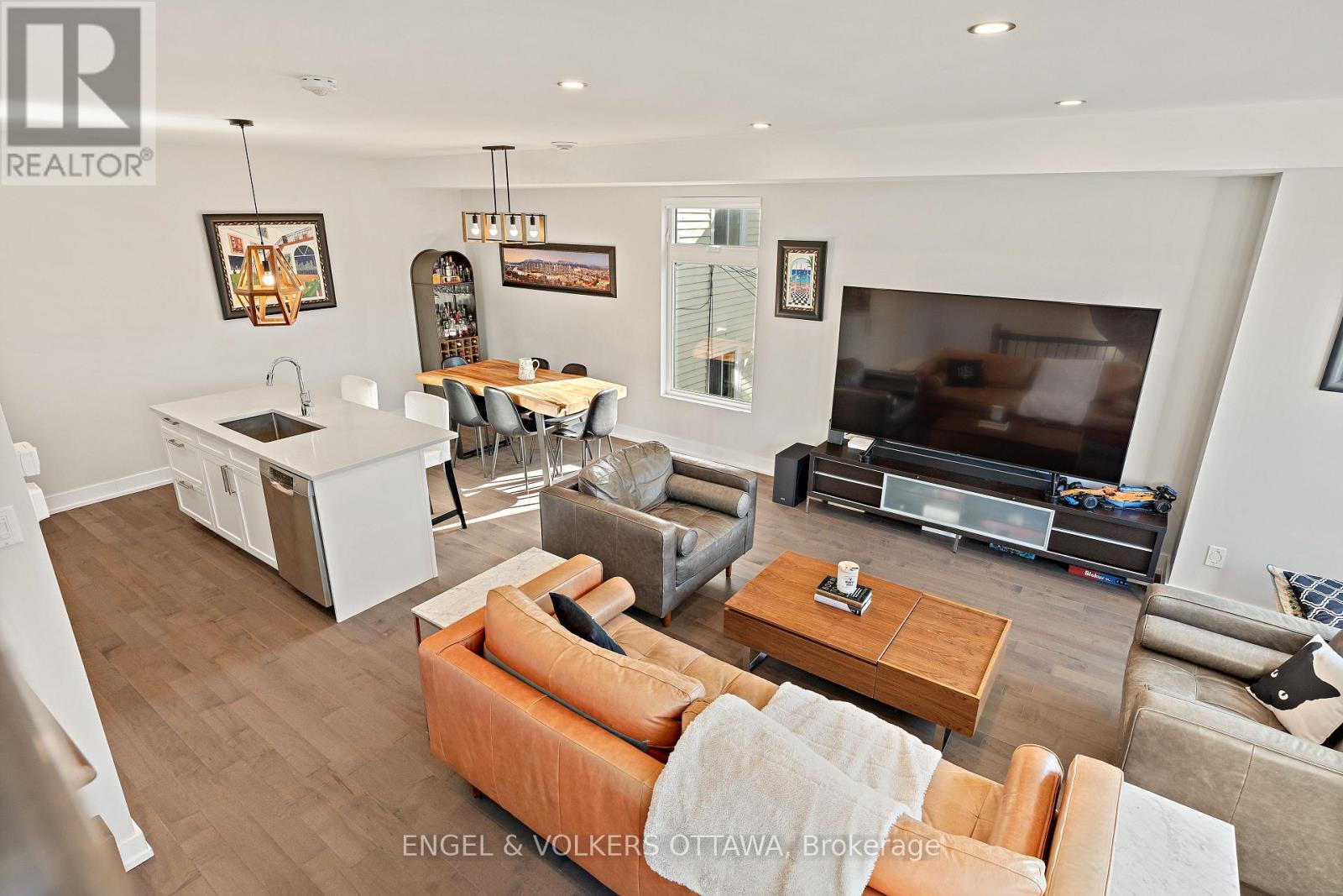 68 Jolliet Avenue