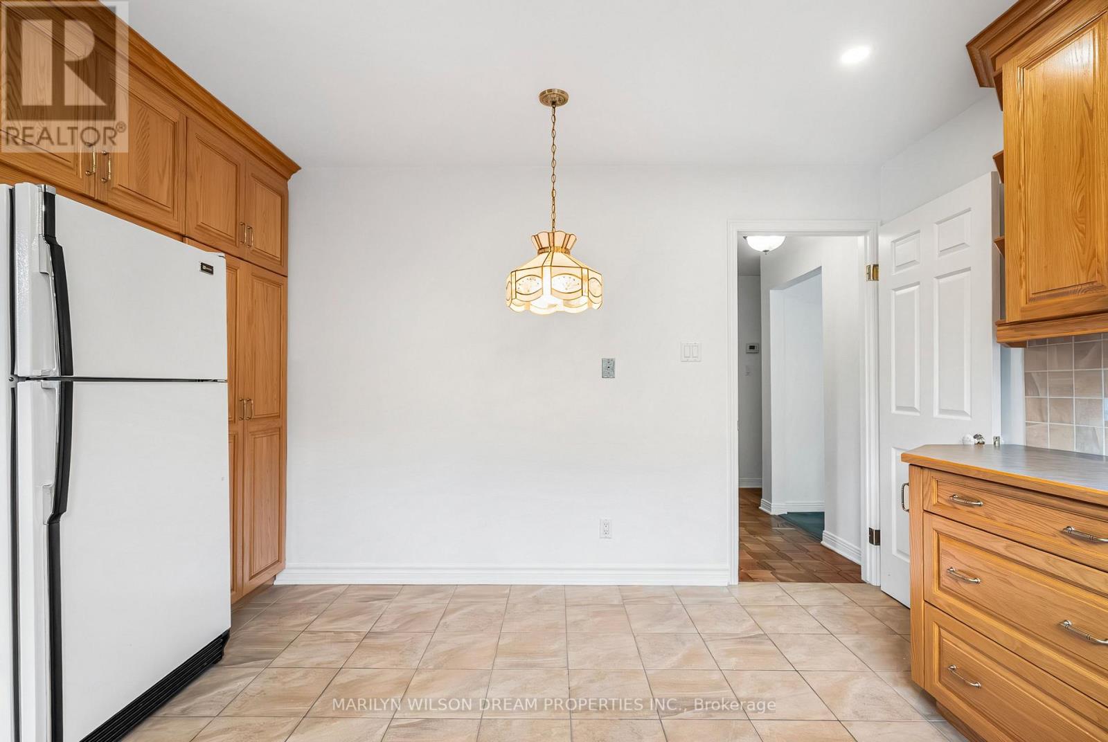 1150 Bordeau Grove