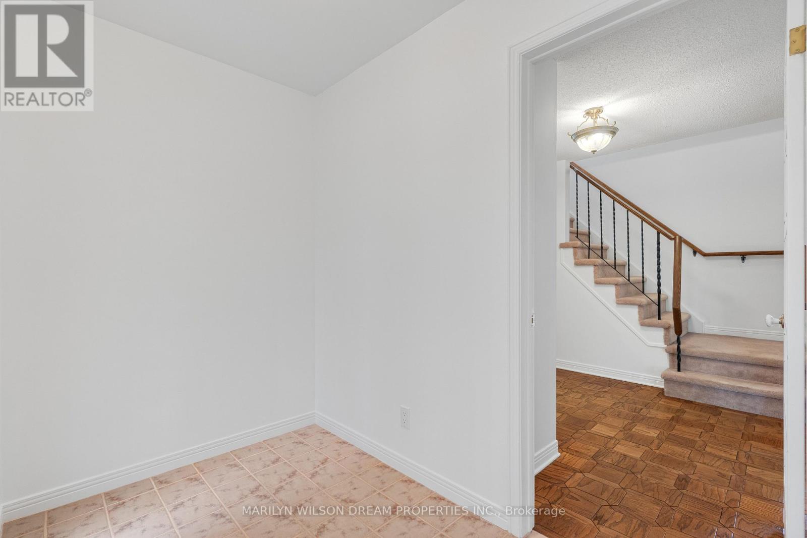1150 Bordeau Grove