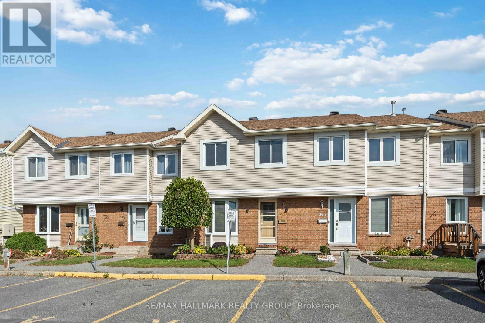 941 Cookshire Crescent