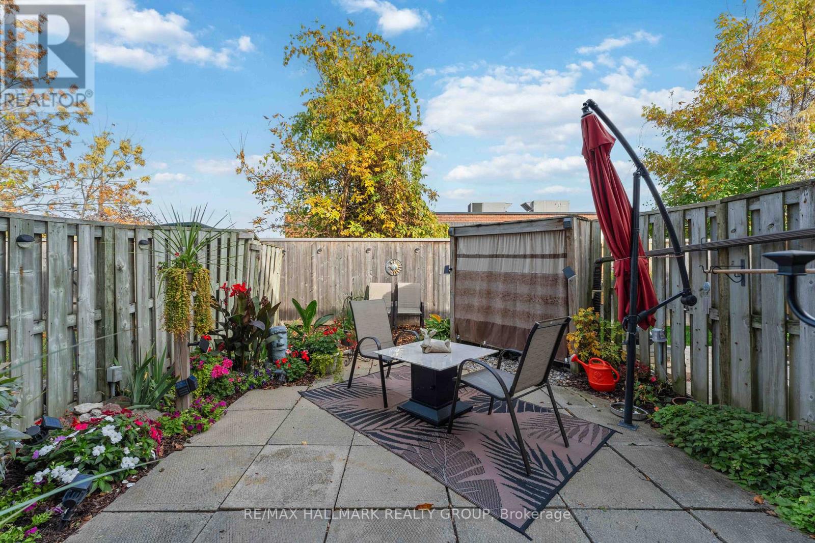 941 Cookshire Crescent