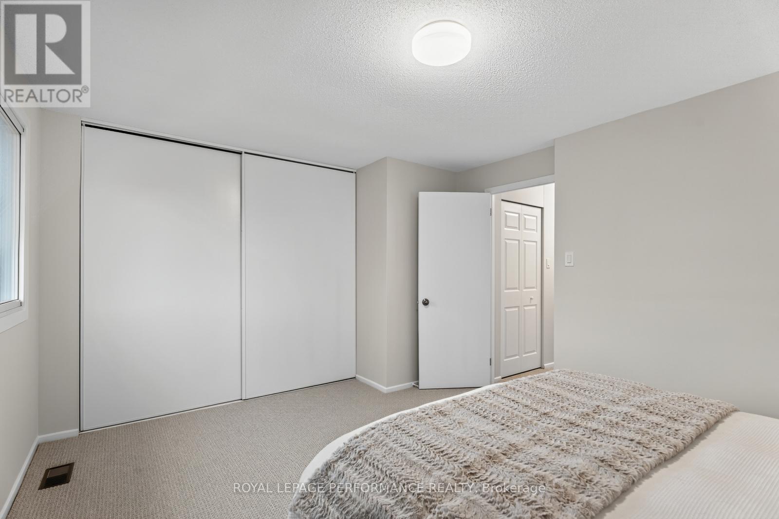 118 - 176 Woodfield Drive