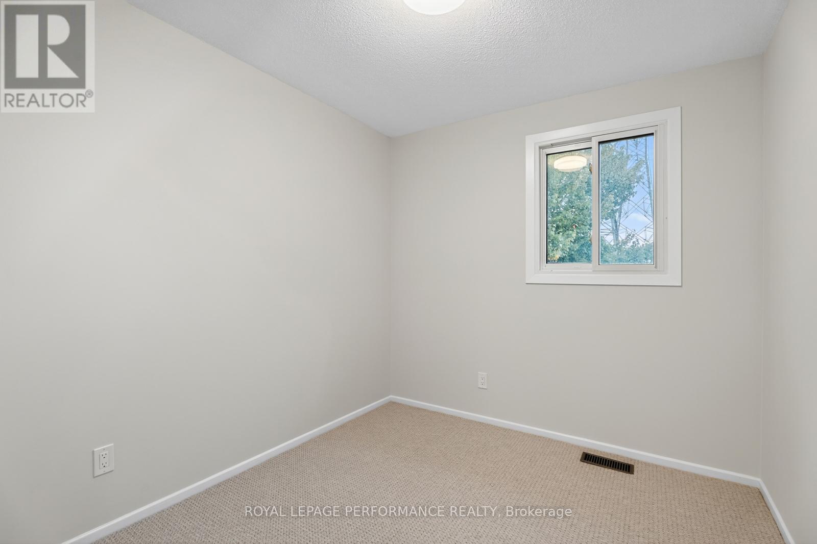 118 - 176 Woodfield Drive