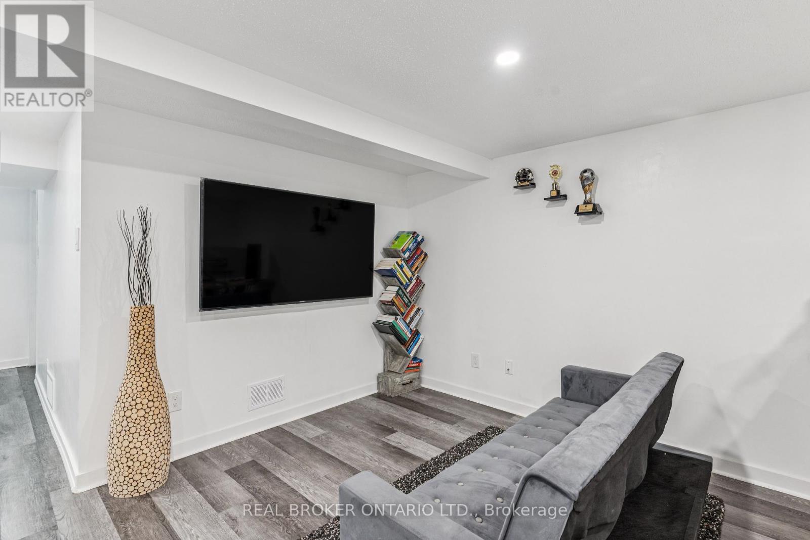 85 Monterey Drive