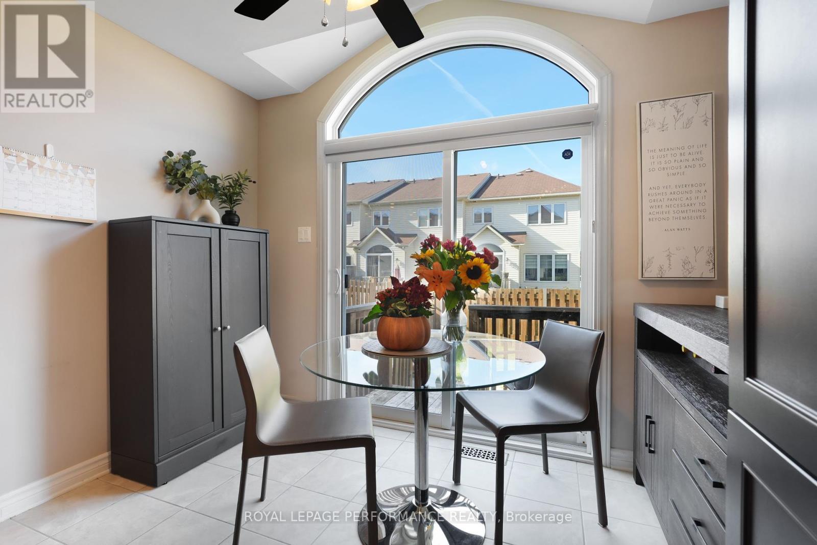 243 Silvermoon Crescent