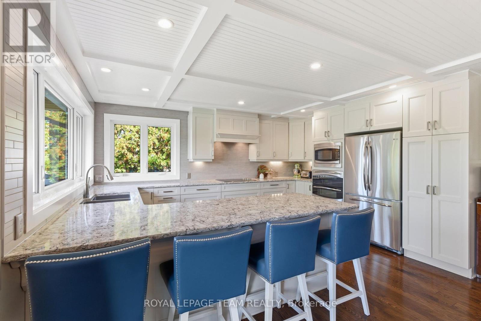 1142 River Road